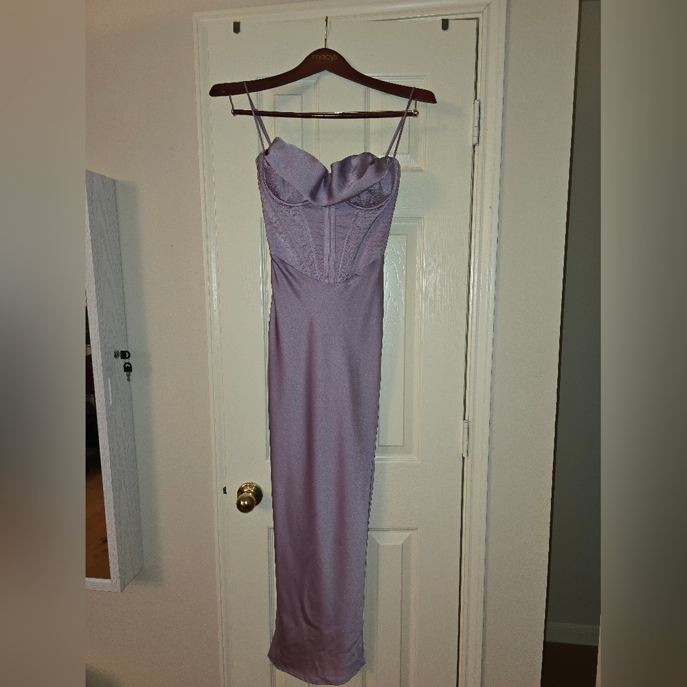 HOUSE OF CB Charmaine Corset Dress in Lavender (HEMMED) - Picture 4 of 5